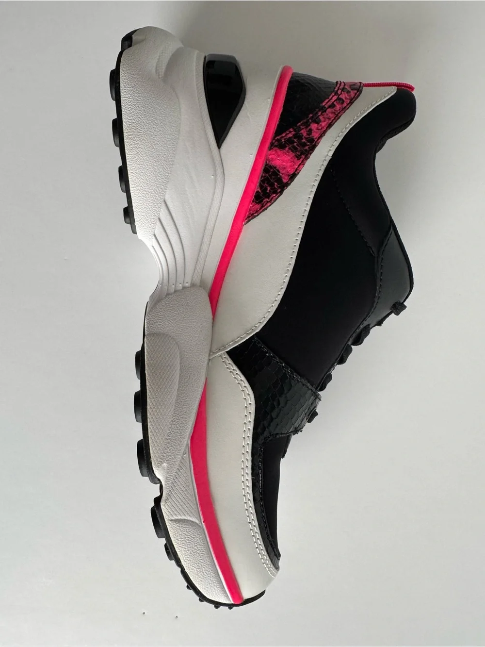Michael Kors Women’s Black & Hot Pink Mickey Trainer Sneaker